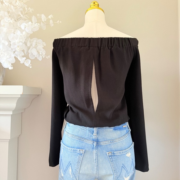 Intermix Avery Peekaboo Blouse in Black, Sz M (NWT) - Picture 3 of 5